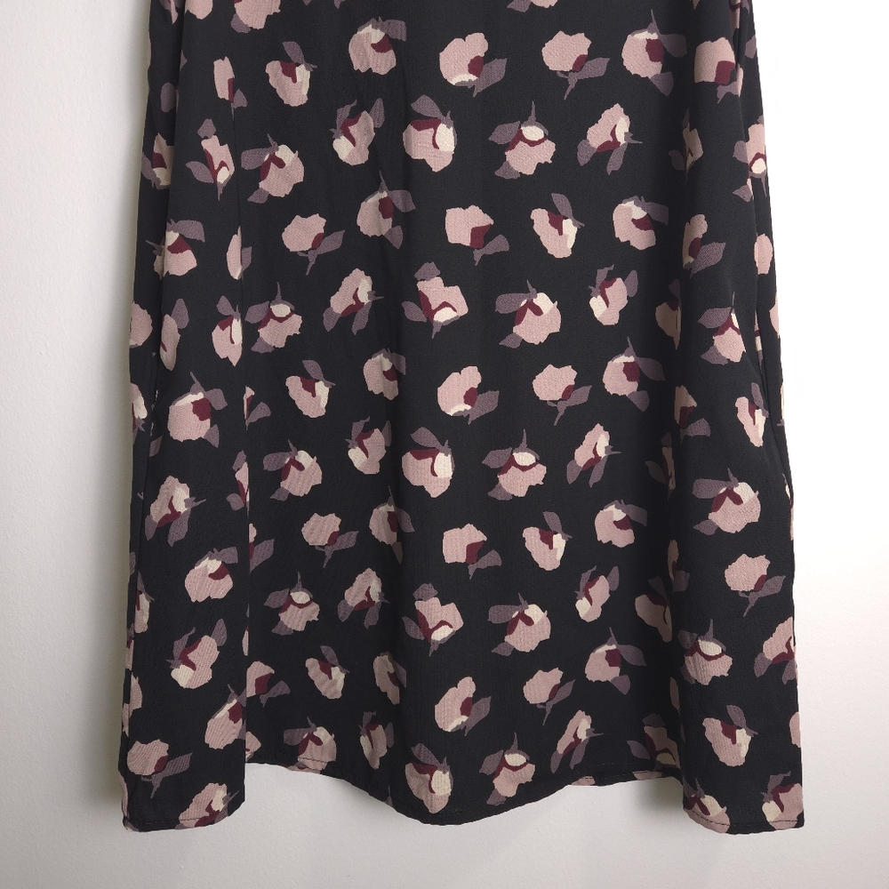 LULUS Deep V neck A-Line Elegant Black Floral Mini Dress S - Picture 3 of 7